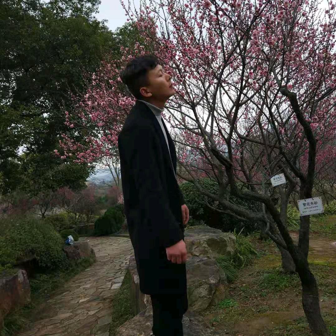 一笑生花🌸