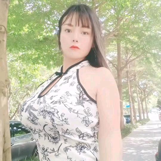 大甜甜🍓🍓没人疼 没人爱