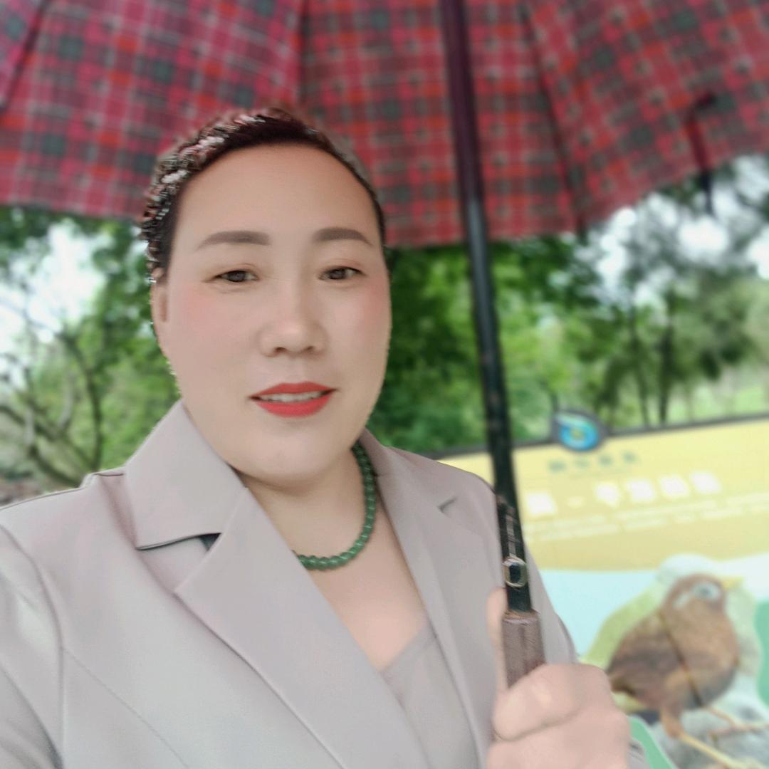 带刺的玫瑰🌹