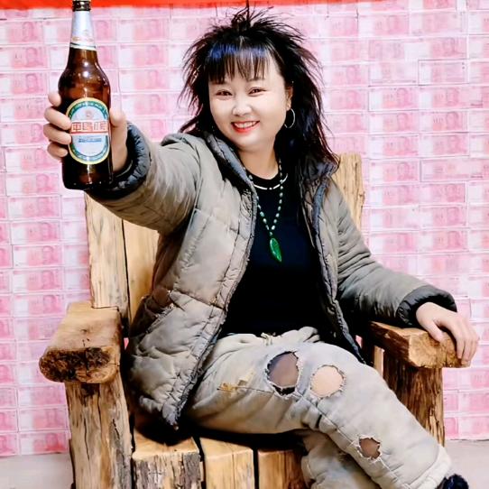 嫣红曳舞（请不要连赞）