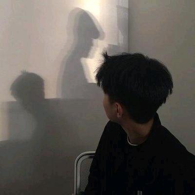 轻挽汝手
