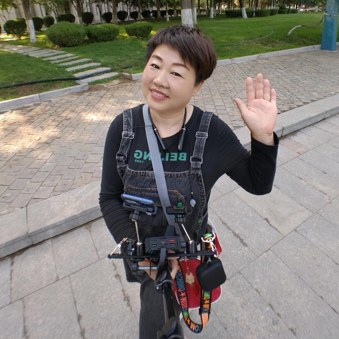 步大姐（直播暂停中）