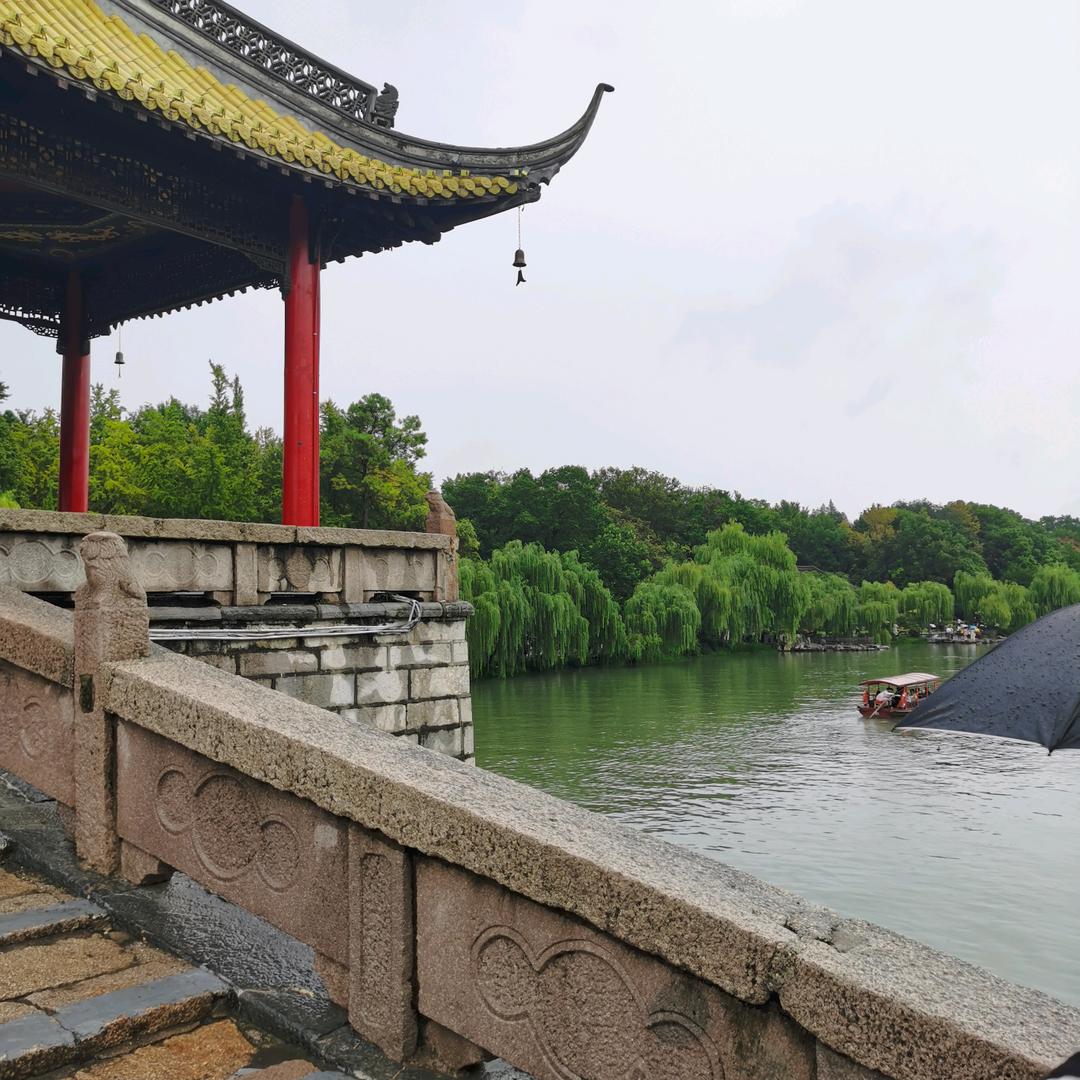 烨儿（同学打不死的小强^.^）最新小号