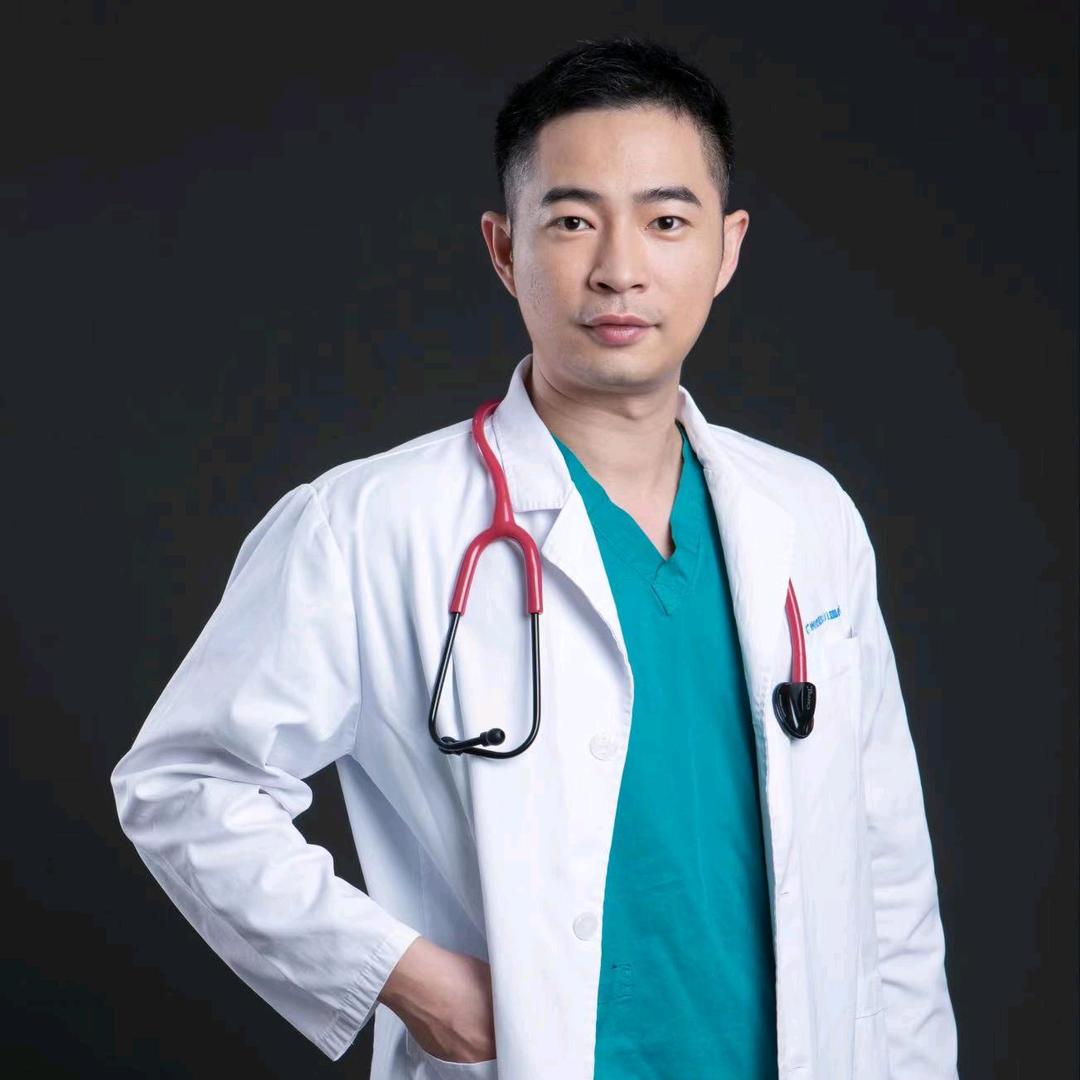 儿外科曾嘉航主任