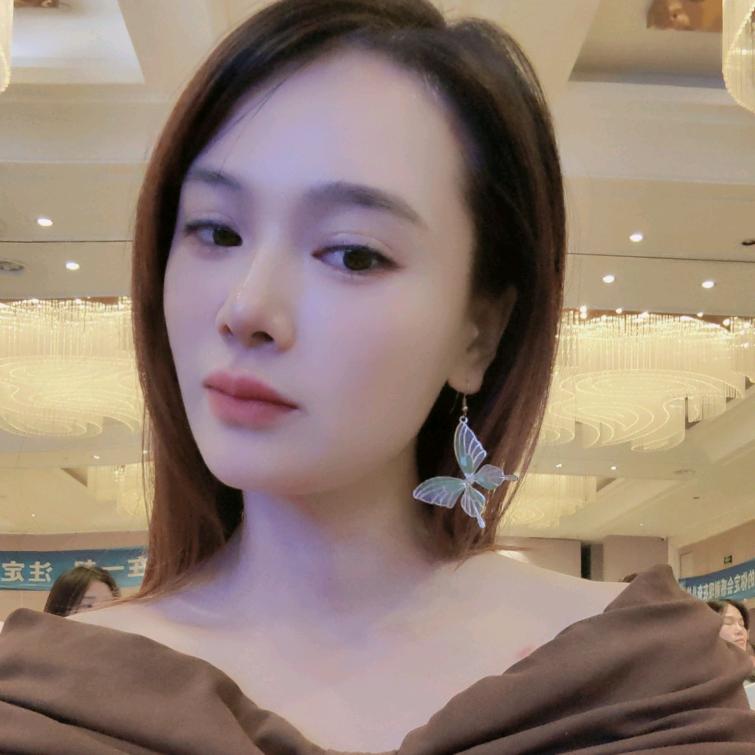 姗宝