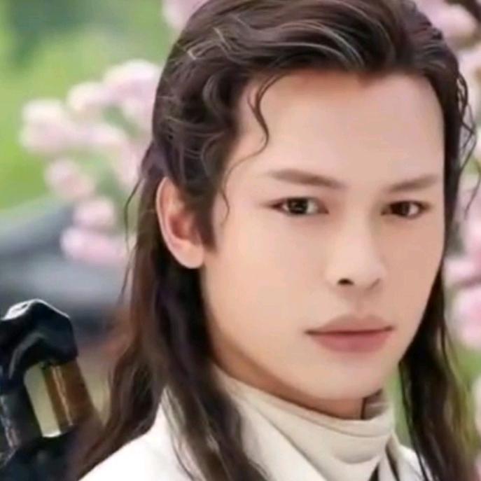 请输入你的名字