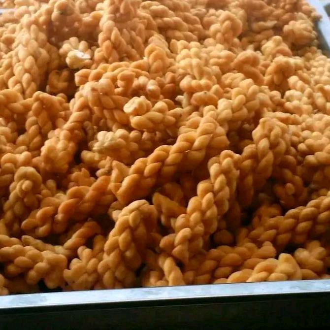 楊记香酥小麻花。开封市