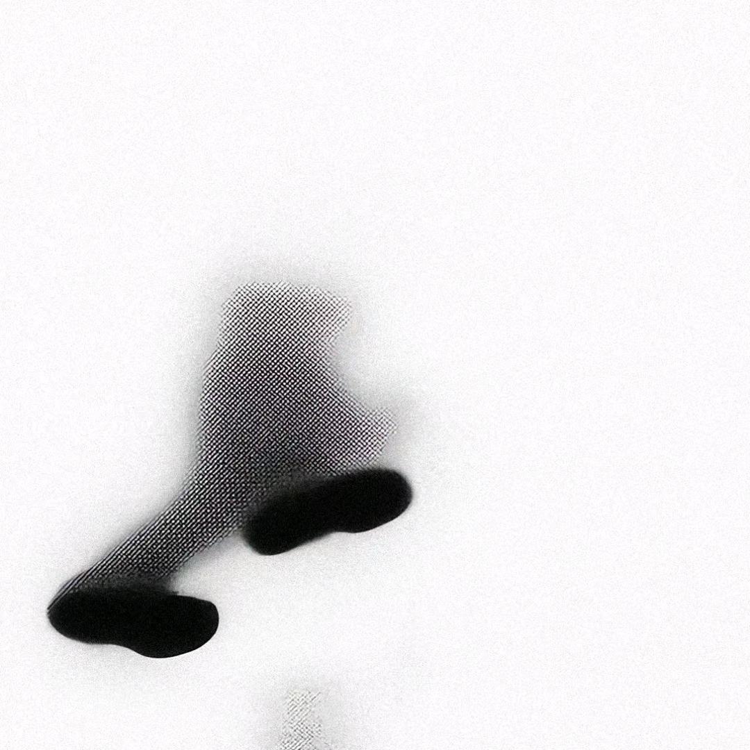 整夜的雨　　　   　　　  　🪳