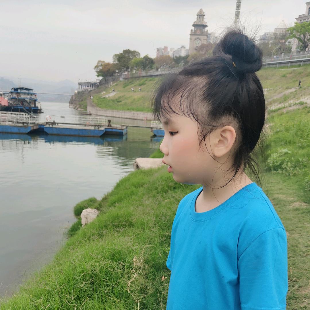 小妍同学@