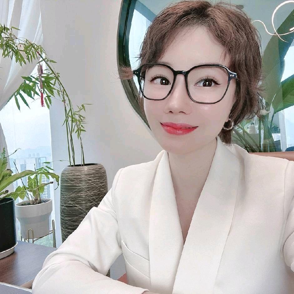 美业杨丽萍