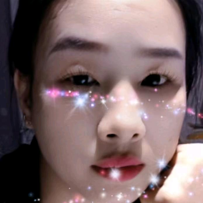 英子唱歌🎤聊天