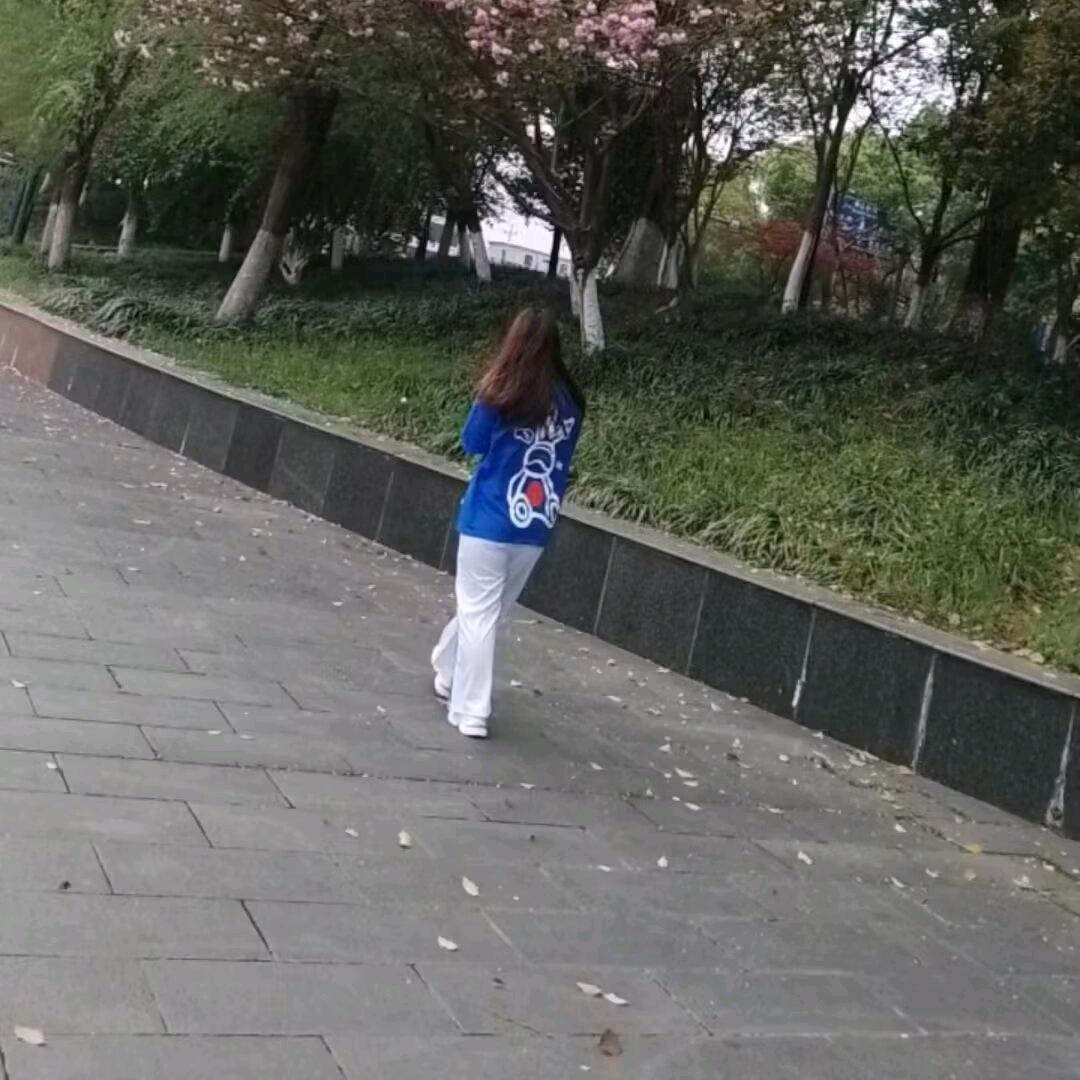 谁懂我💃