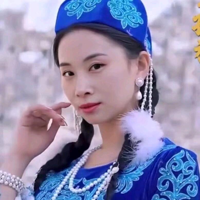 红红--吖 ❤️