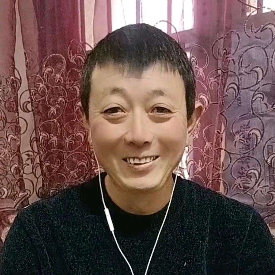 快乐哥🎤声卡耳机线唱歌对口型。