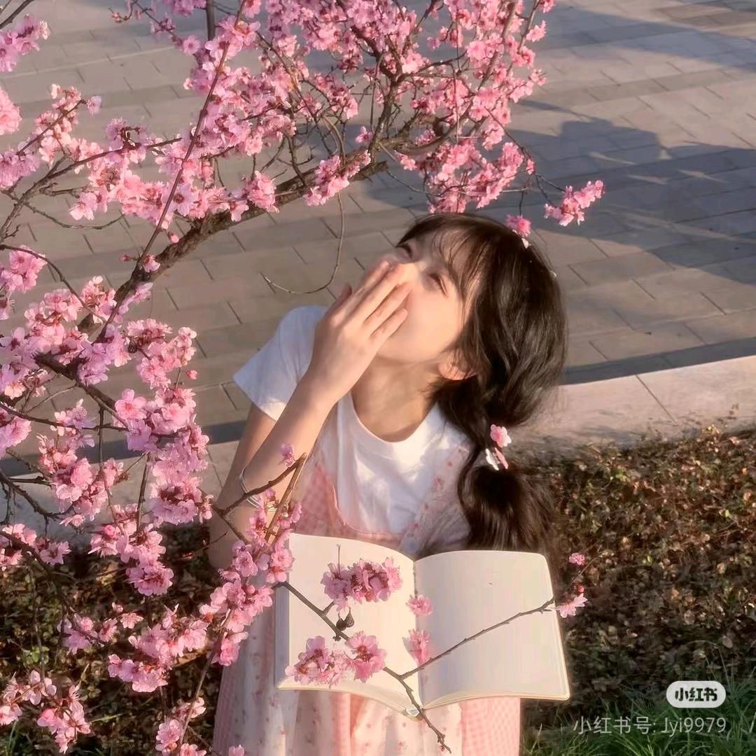 顾芒><