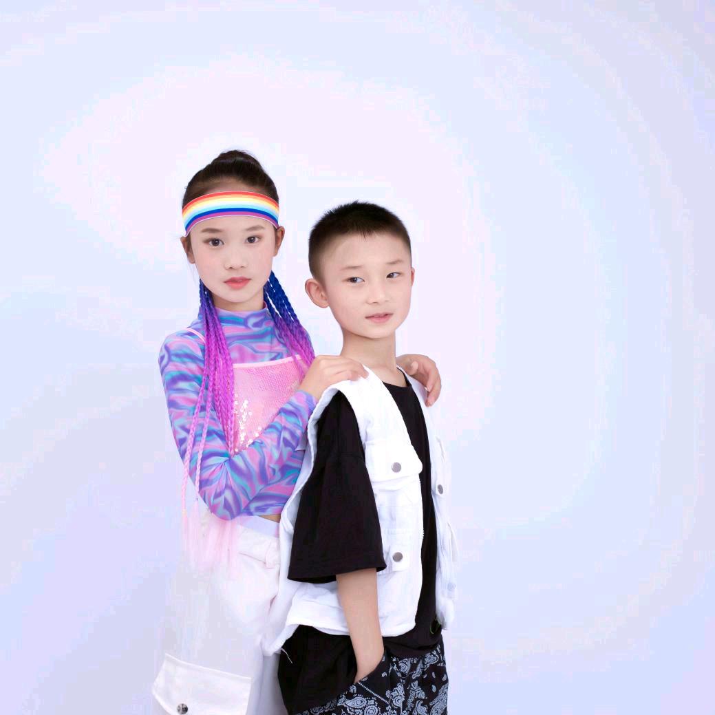 ꪶꪮꪰꪤꫀ潘先森ꦿ☘☘