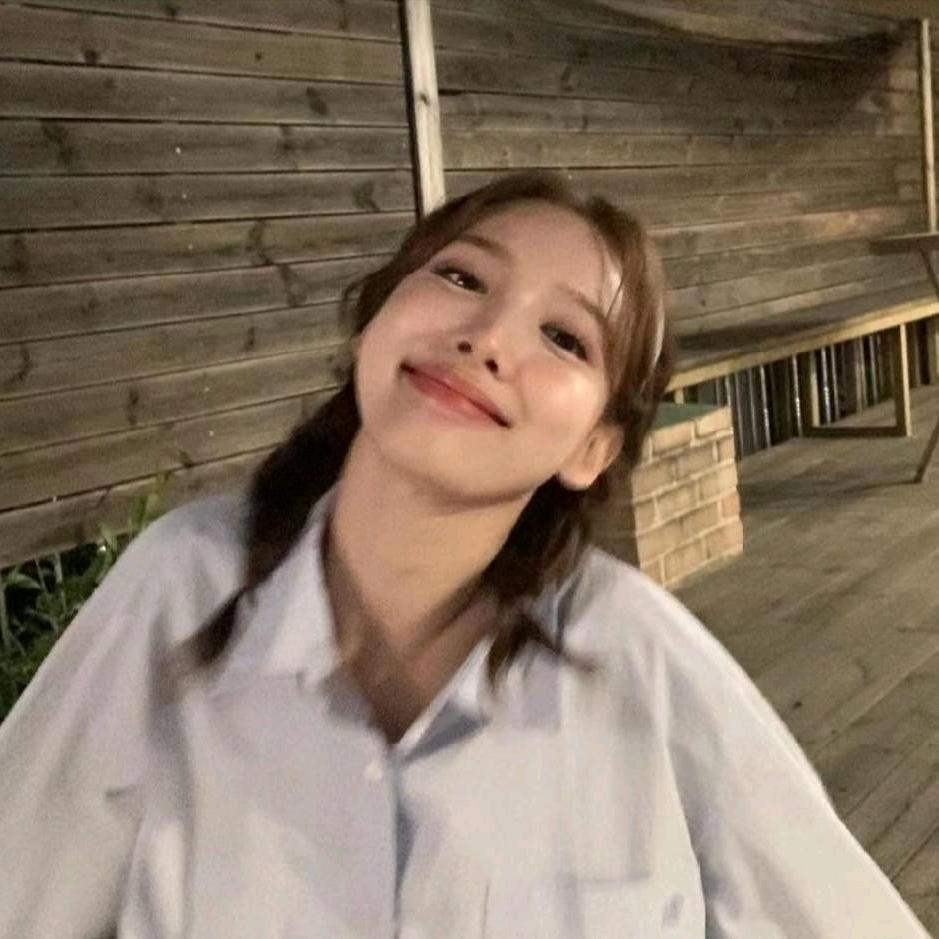 贪财好色小女子