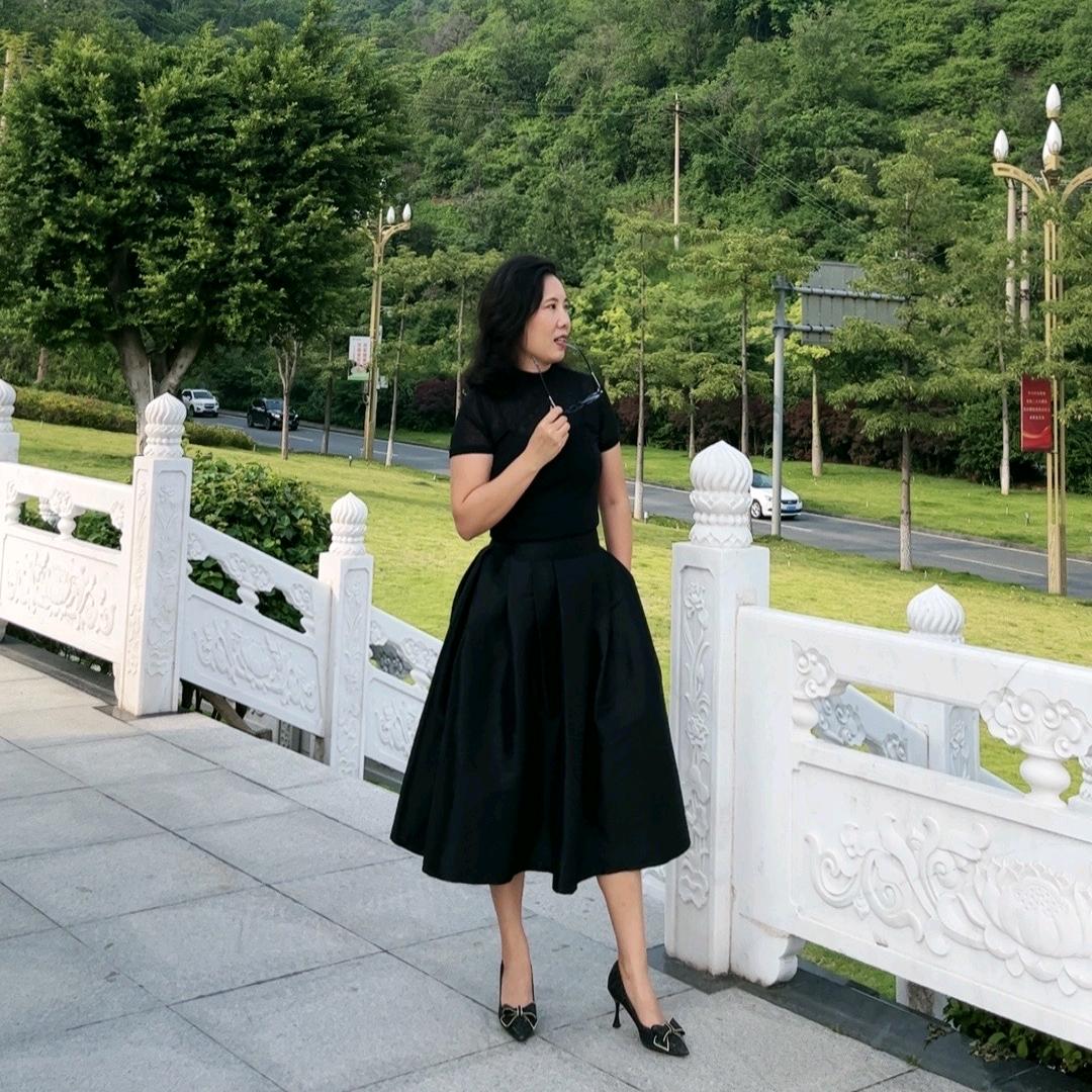 莲姐