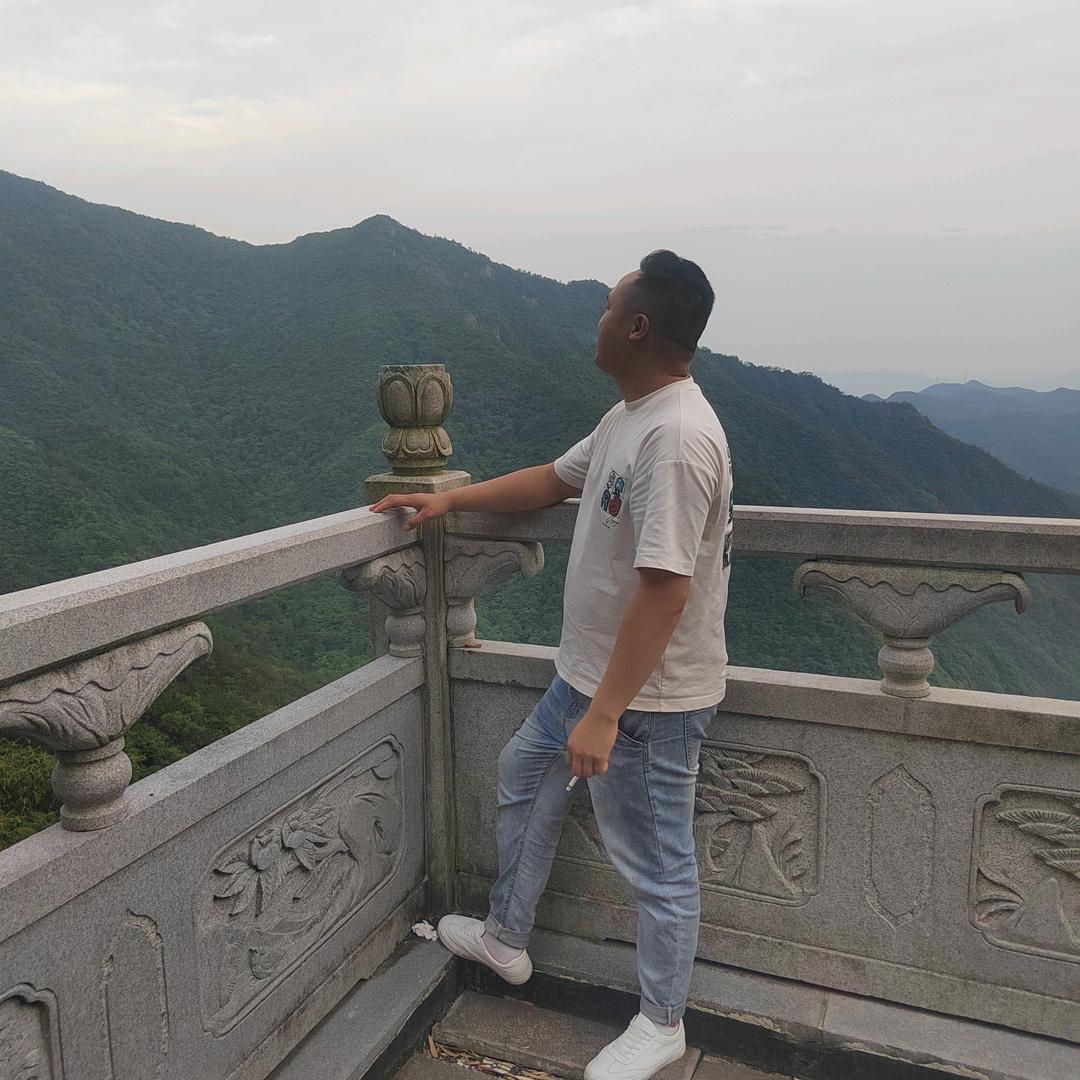 哈喽田先森