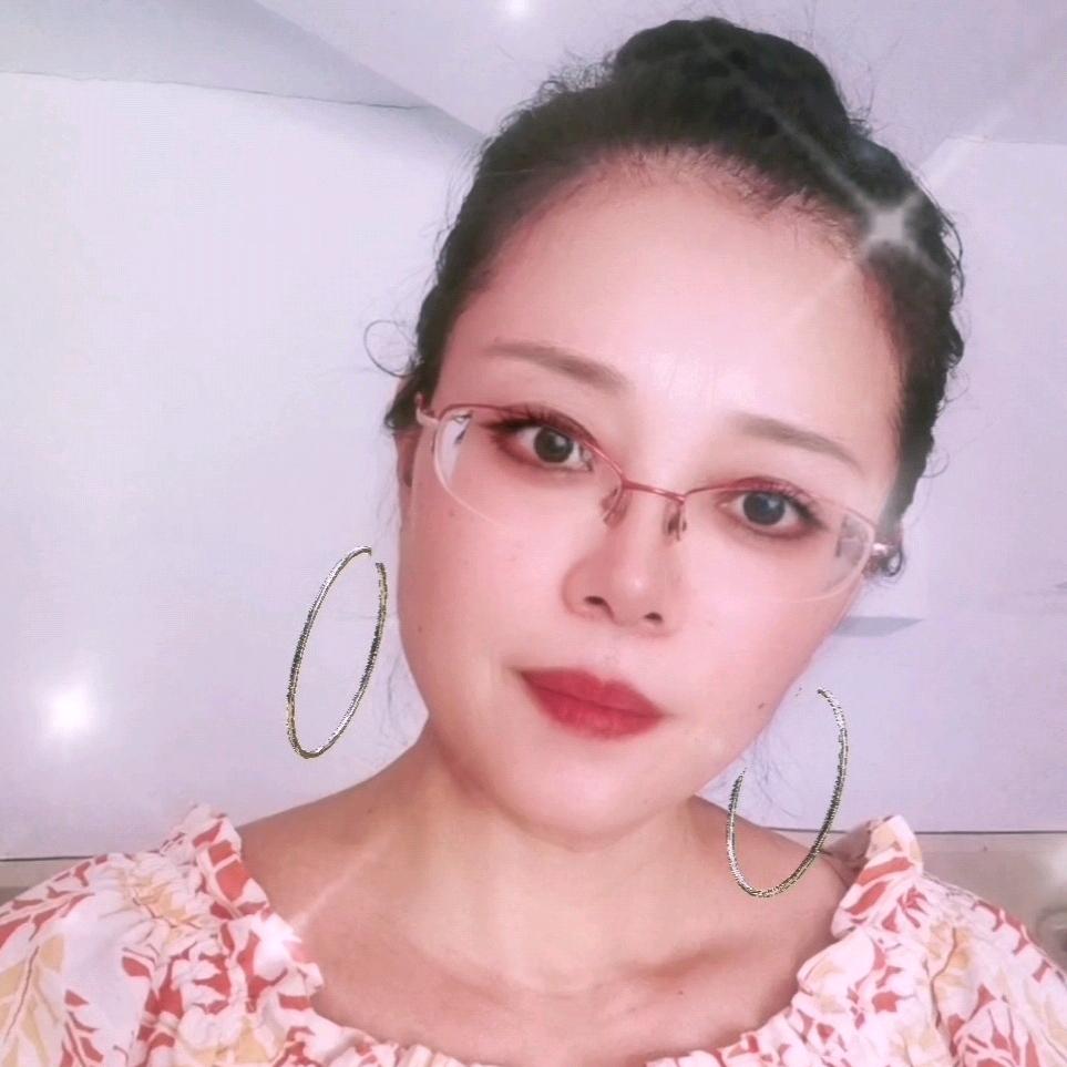红姐🎤早8:15