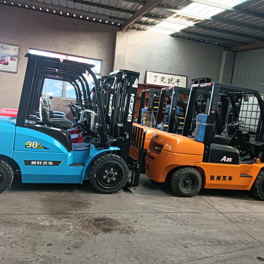 叉车销售..二手叉车上门服务