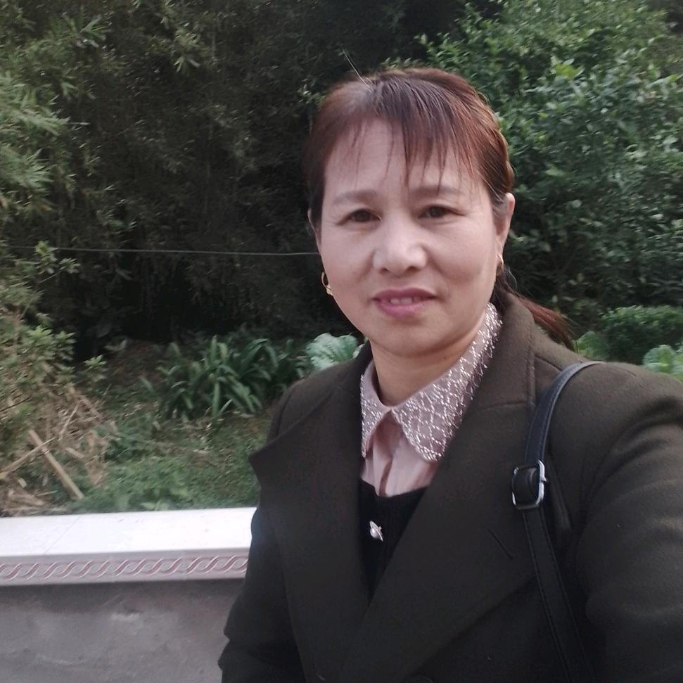 小何（首播〉