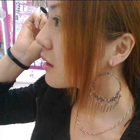 叶子女装
