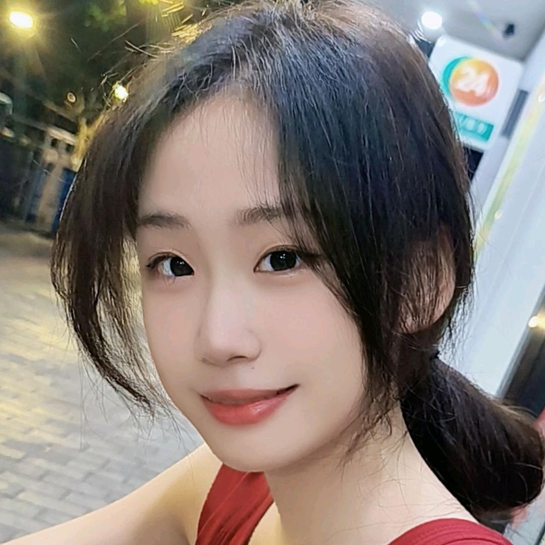 🍧小李同学、💨（小丫头）