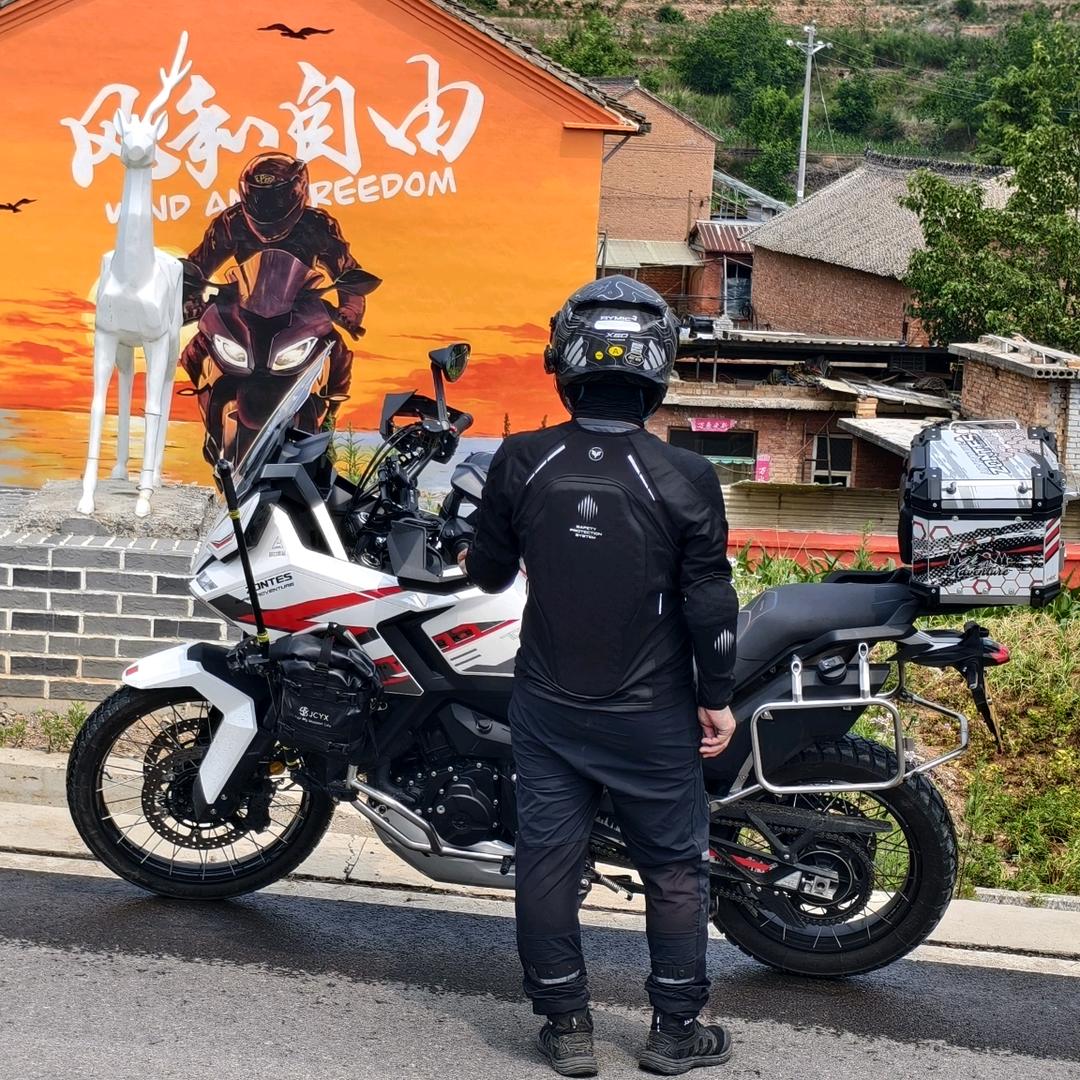 小王溜溜车