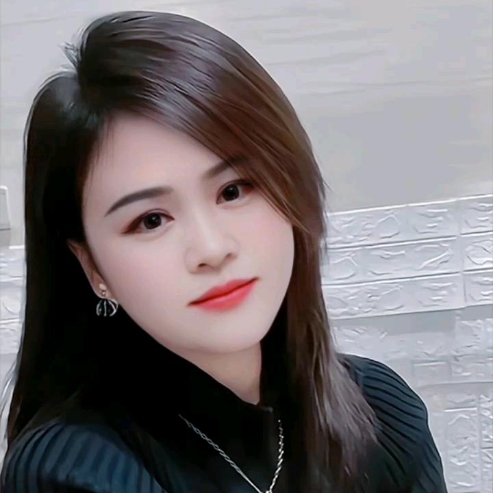 美女姐姐。