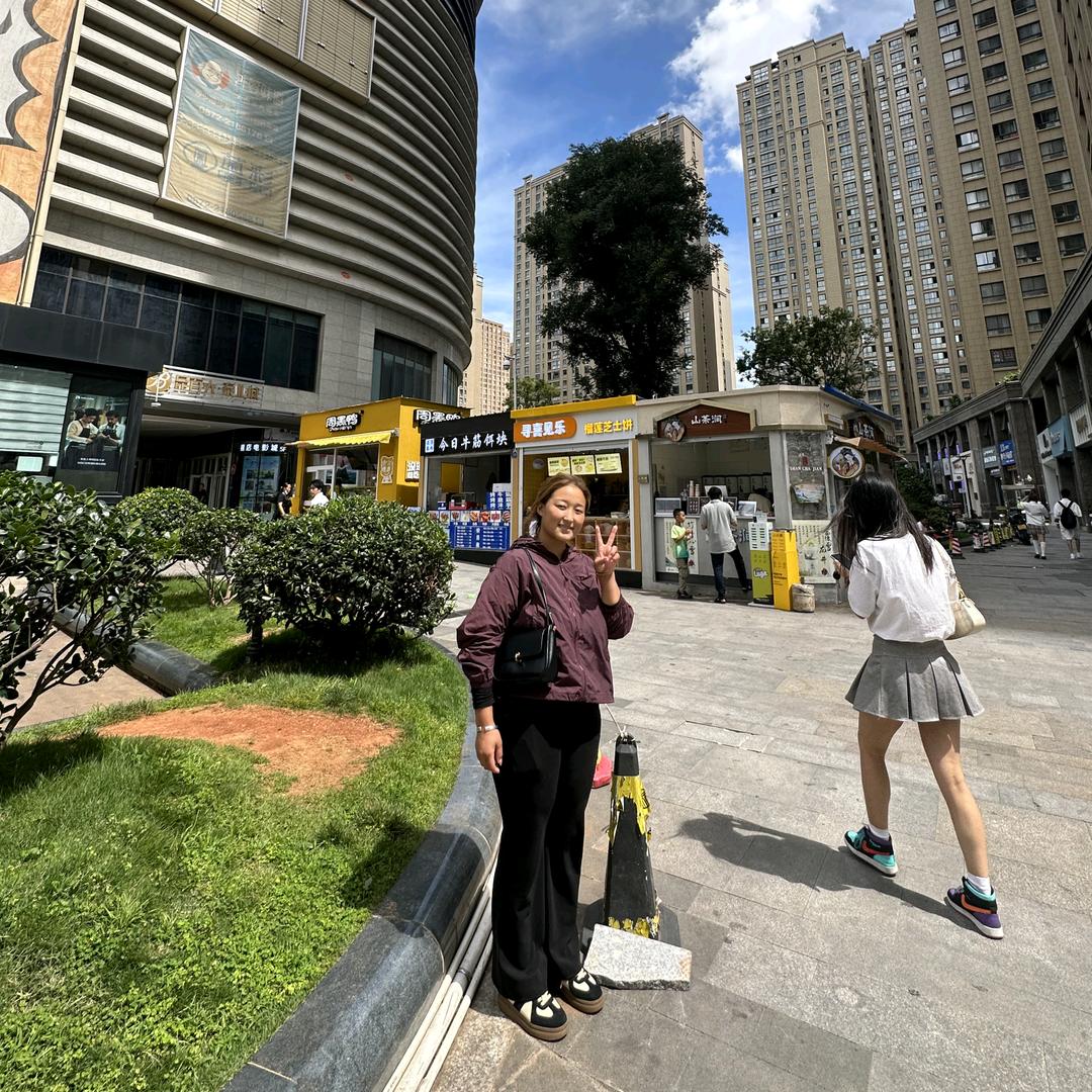 仁青追格