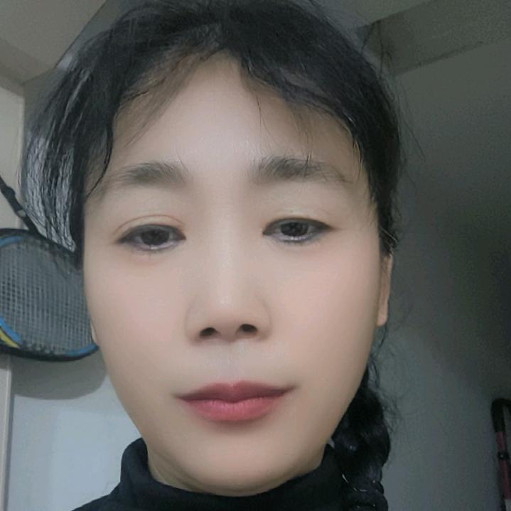 雪儿。