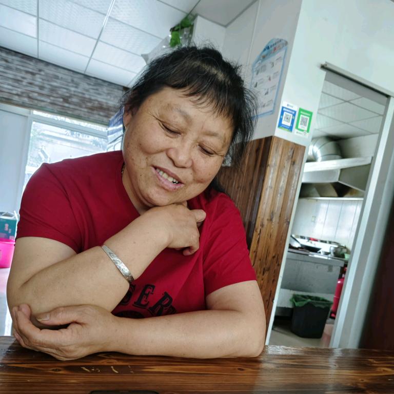 三哥追剧