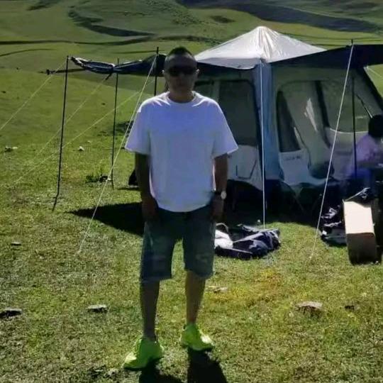 还有谁