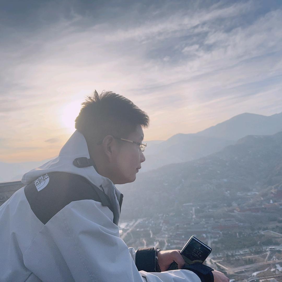 杨斌（让旅行更创新）