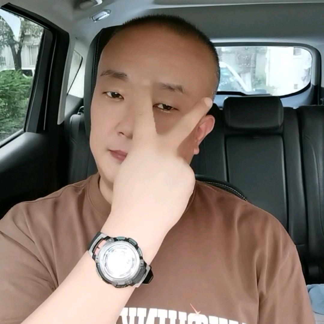 黄哥闲不住