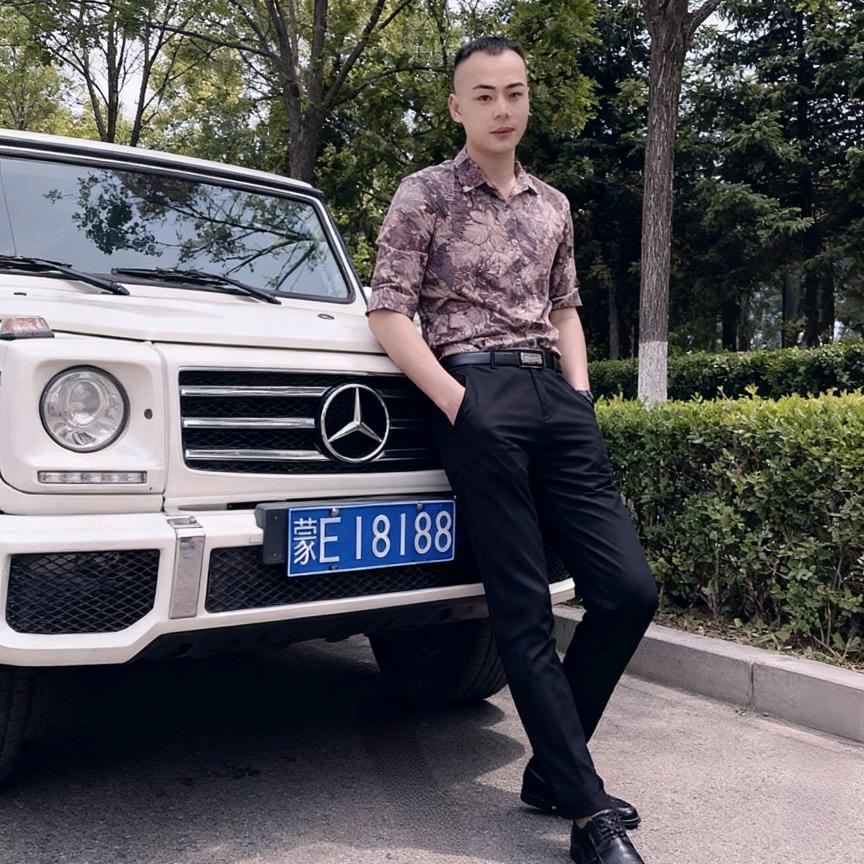 LV佩