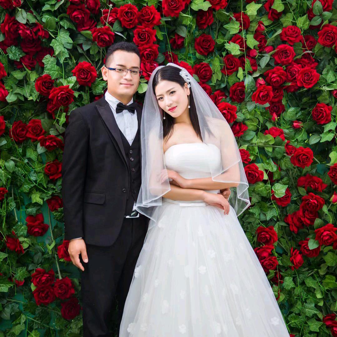 彝家小哥（阿仙特产.烟.酒商行）