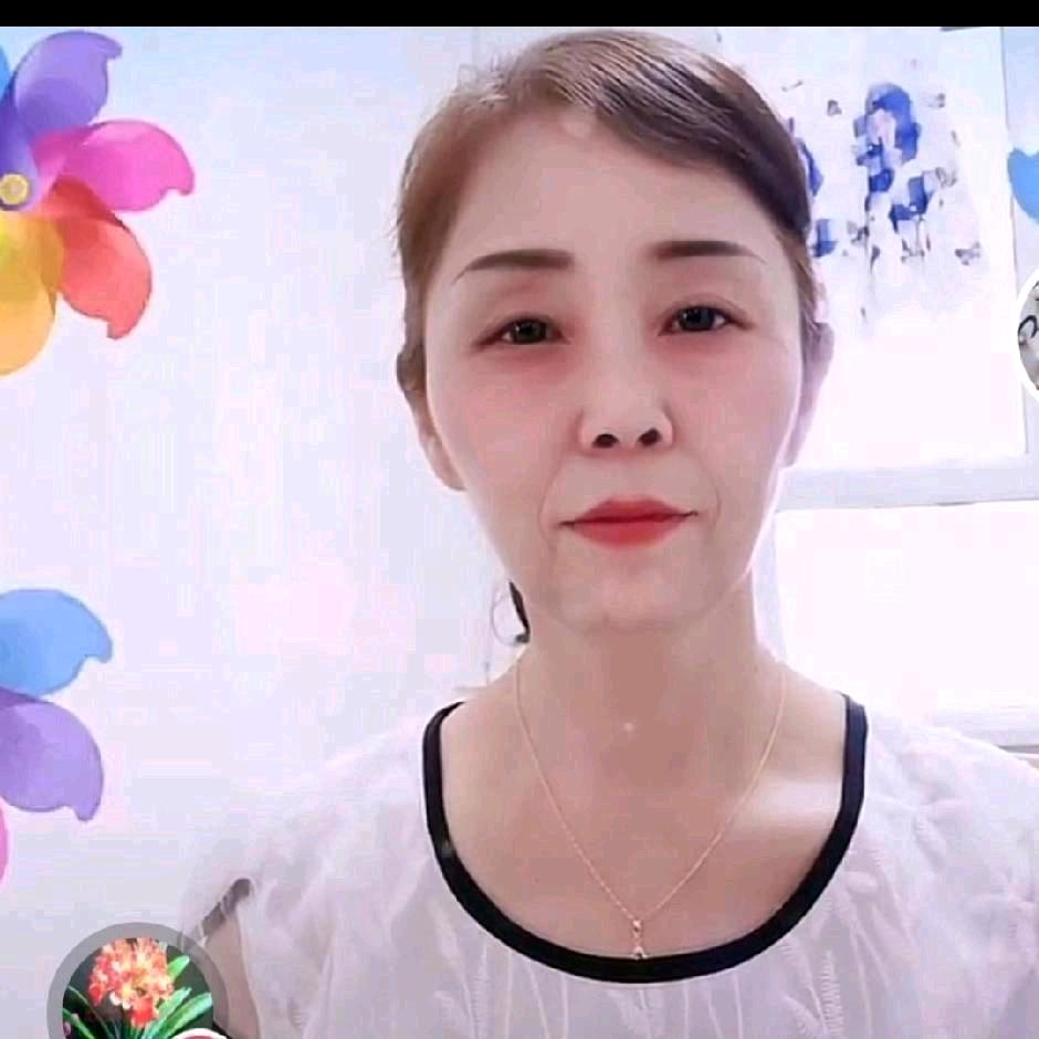LG火吖姐（晚上7点30分开播）