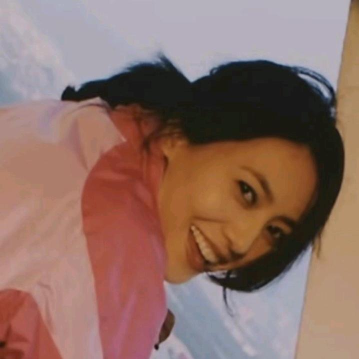 明  儿 💞