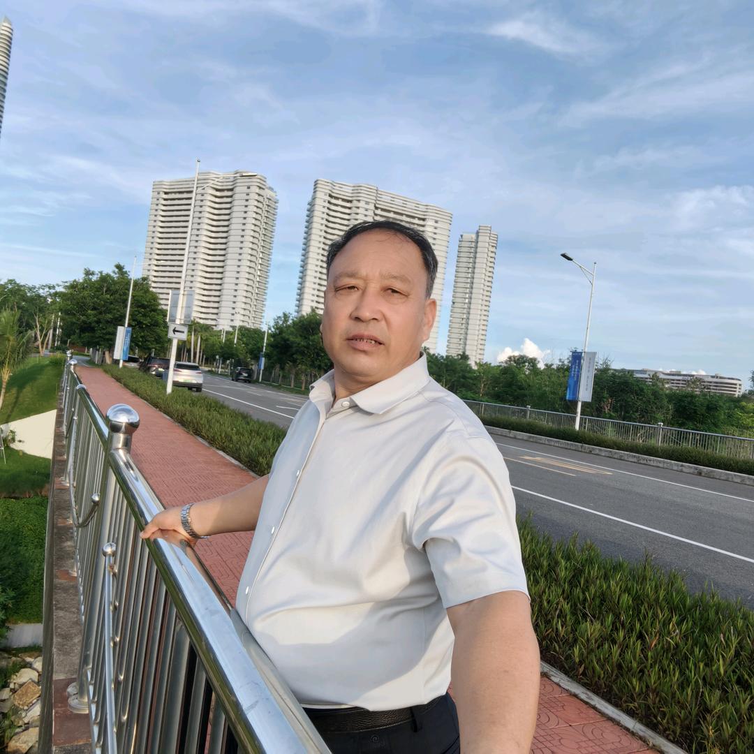 老李.西华