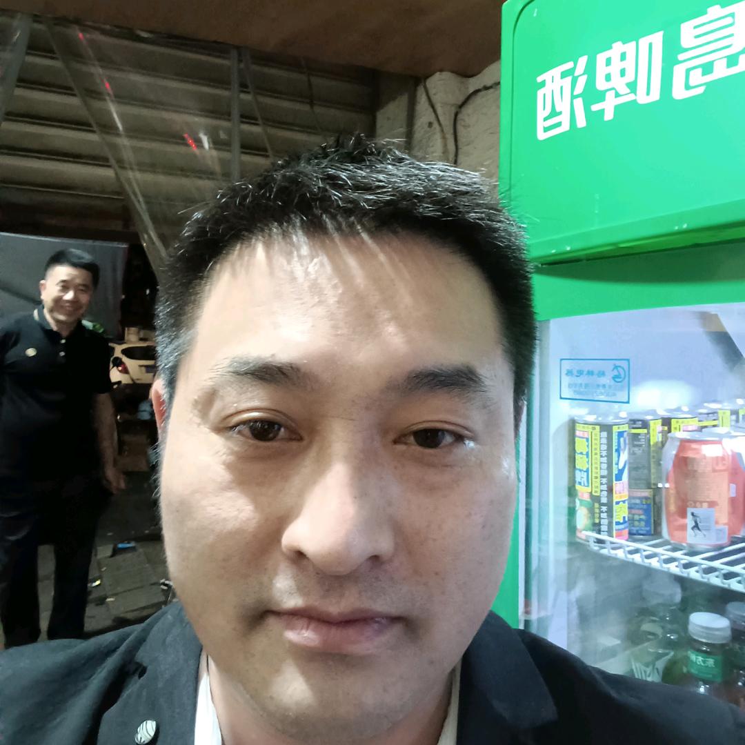 男天白云