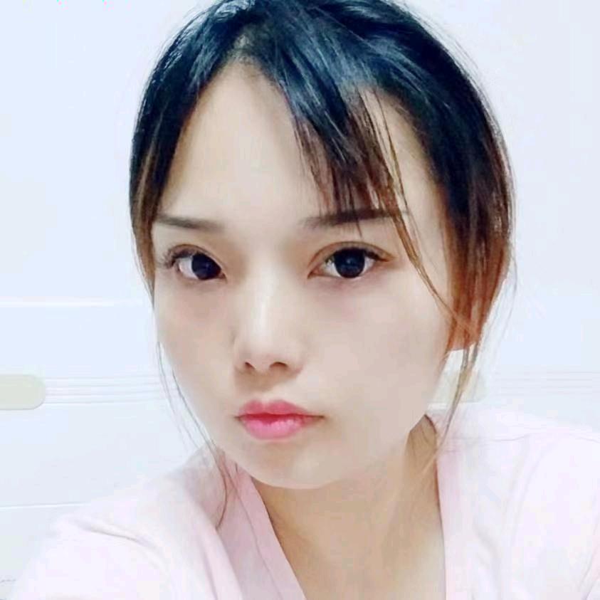 卖糖果🍬🍬的小姐姐🥰