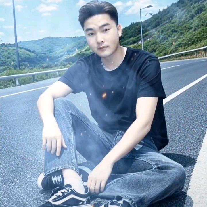 ╬🦉飞哥（努力搞钱）