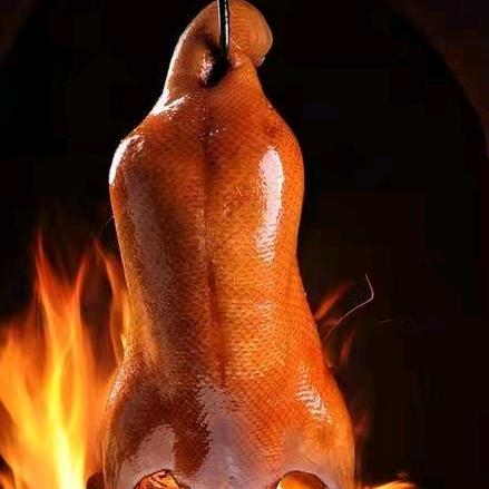 包头市青山区酉味果木烤鸭店鸭嫂