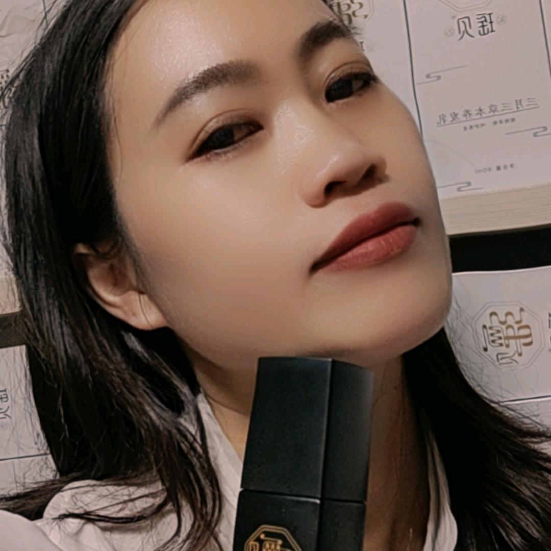 有白发找韦姐