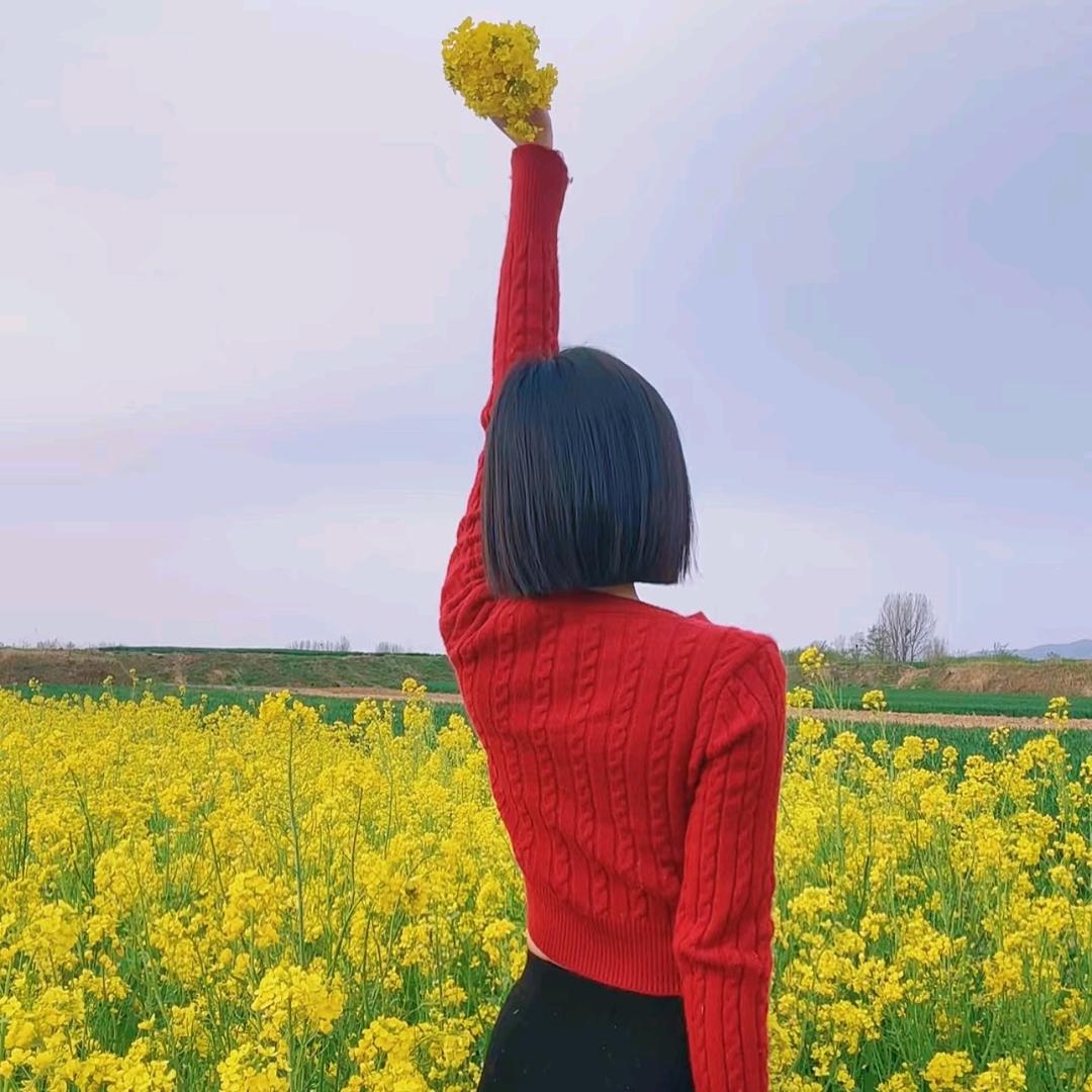嘉峪关霖霖美容师