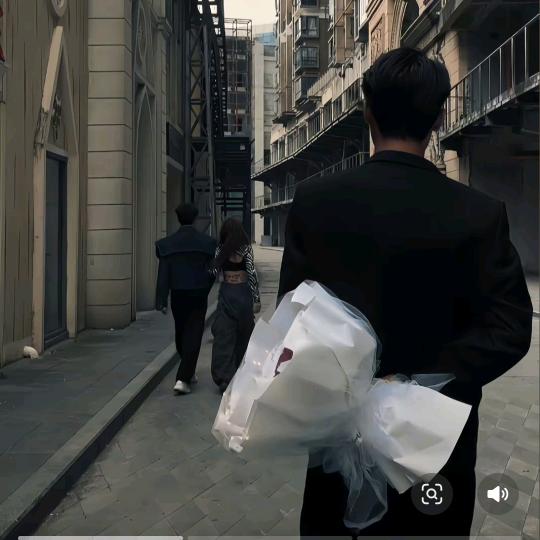 ࿚໌້ᮨ࿐路 人