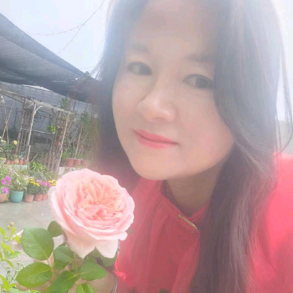 问发堂植物养发(春秋路店)