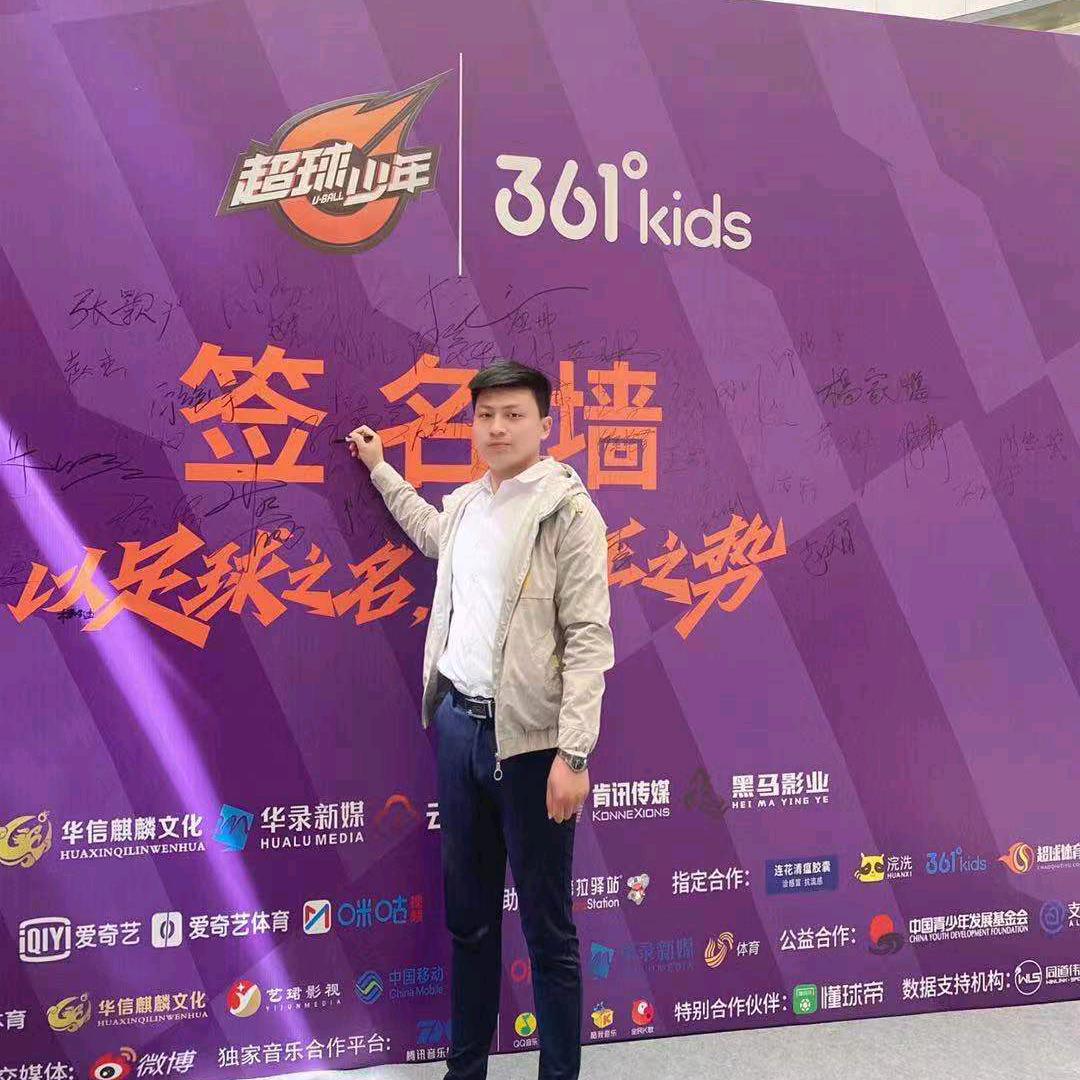盯着我的网名看干嘛